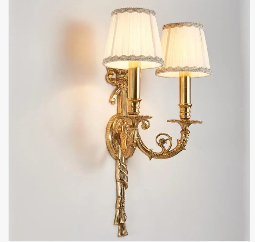 Applique murale luxueuse en cuivre pour hôtels et résidences de prestige