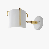 Applique murale minimaliste en fer. | Marco Lucetti