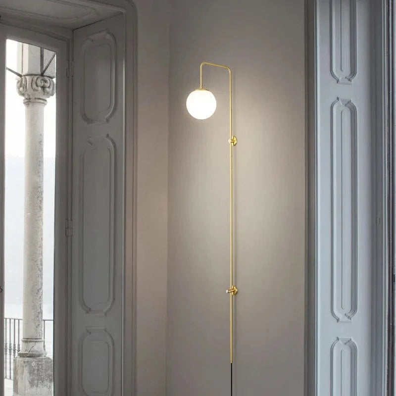 Applique murale minimaliste en laiton polyvalente | Marco Lucetti