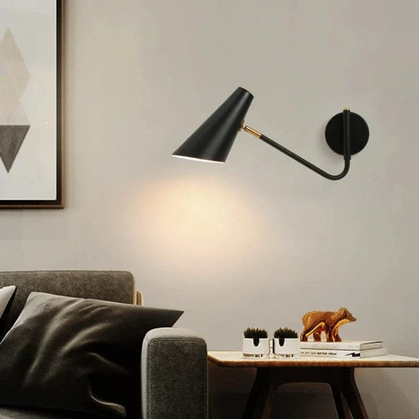 Applique murale moderne à bras long rotatif en métal  | Marco Lucetti