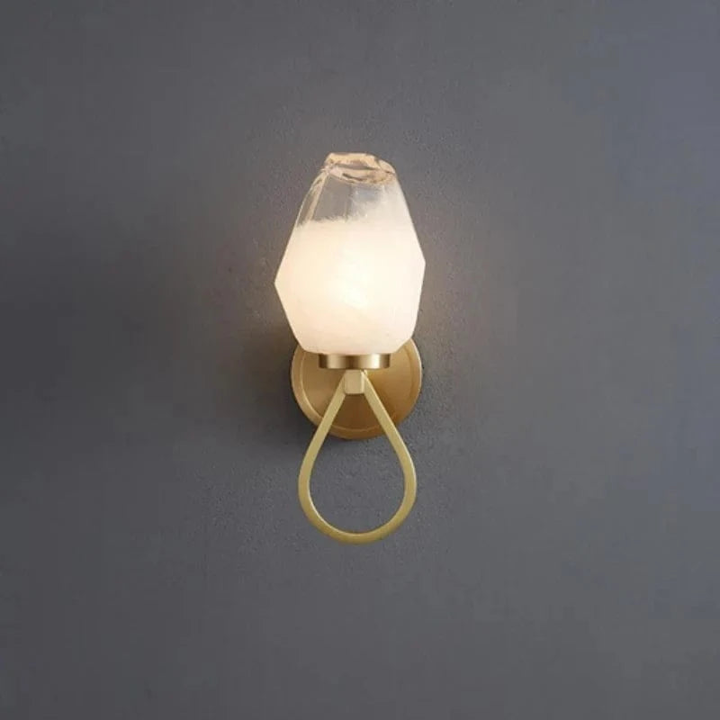 Applique murale moderne en cuivre et verre blanc pour allée - Édition Luxe | Marco Lucetti