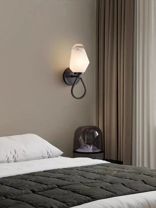 Applique murale moderne en cuivre et verre blanc pour allée - Édition Luxe | Marco Lucetti