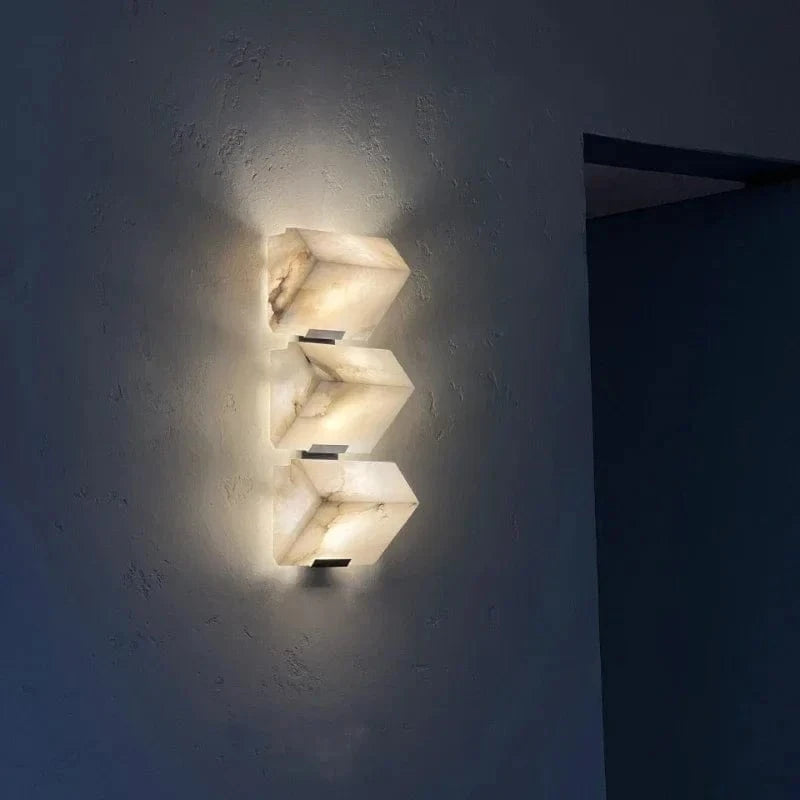 Applique Murale Moderne en Marbre avec Lumières LED - Élégance Illuminée | Marco Lucetti