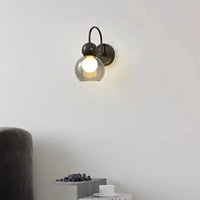 Applique murale moderne en verre et cuivre pour illuminer vos escaliers et allées | Marco Lucetti