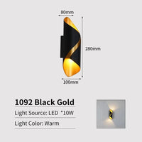 Applique murale moderne haut de gamme pour éclairer votre espace extérieur ou intérieur en blanc, noir et or | Marco Lucetti 10W - Or noir