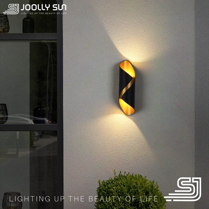 Applique murale moderne haut de gamme pour éclairer votre espace extérieur ou intérieur en blanc, noir et or | Marco Lucetti