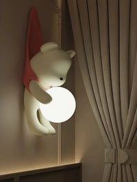 Applique murale Nordik Bear en résine crème LED - Idéal pour la décoration moderne des chambres d'enfants et du salon | Marco Lucetti
