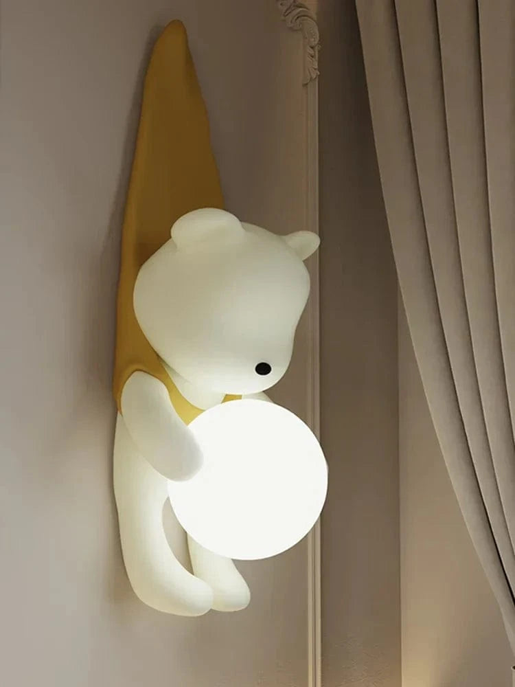 Applique murale Nordik Bear en résine crème LED - Idéal pour la décoration moderne des chambres d'enfants et du salon | Marco Lucetti