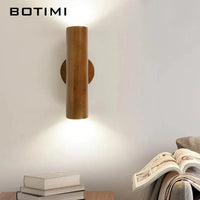 Applique murale nordique bois brillant : construit vers le bas | Marco Lucetti