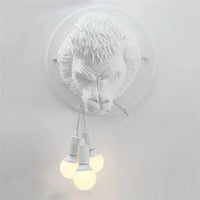 Applique murale nordique design avec motifs singuliers de gorilles | Marco Lucetti