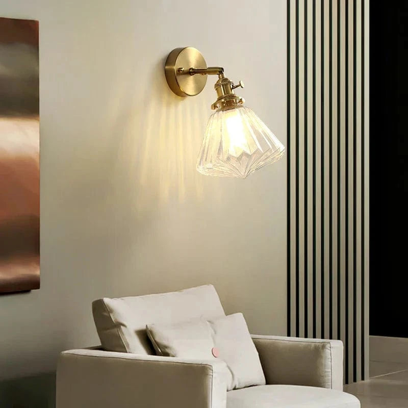Applique murale nordique en cuivre avec abat-jour en verre LED de style créatif | Marco Lucetti