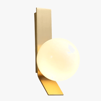 Applique murale nordique en métal doré - Idéale pour les restaurants et les escaliers - Livraison directe | Marco Lucetti