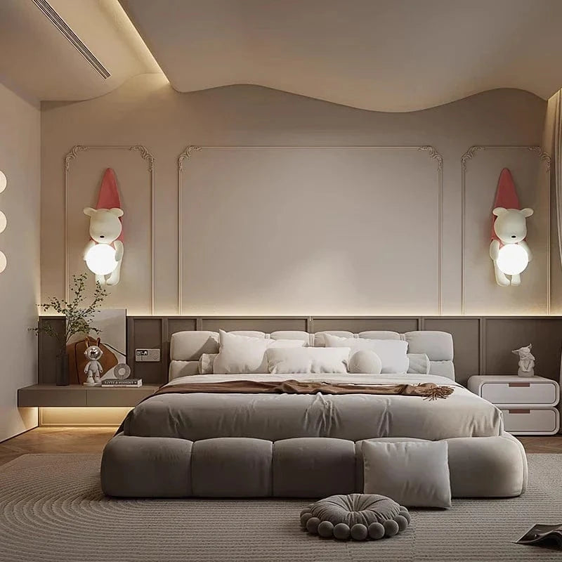 Applique murale nordique en résine en forme d'ours pour maison - élégance scandinave | Marco Lucetti