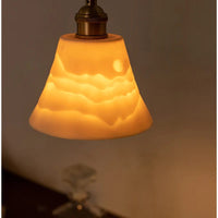 Applique murale nordique Fumi - Abat-jour en céramique plissé blanc | Marco Lucetti