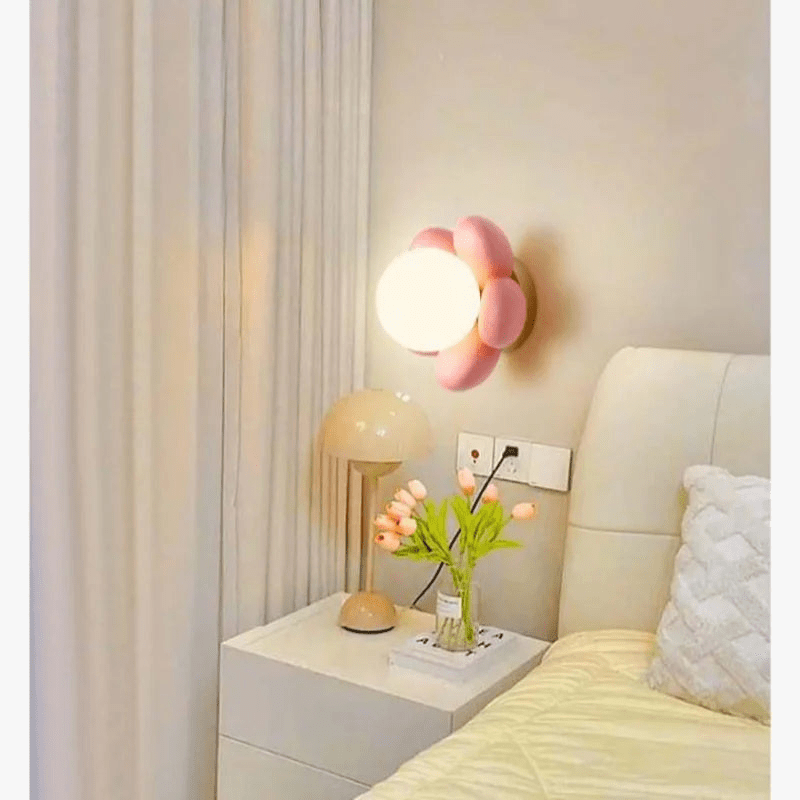 Applique murale nordique lampe à fleurs chaudes - Décoration maison pour enfants | Marco Lucetti