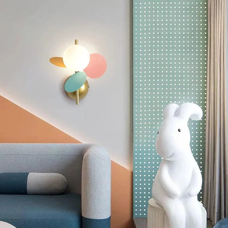 Applique Murale Nordique Macaron en Fer Décoratif LED pour Enfant - Collection Enchanted Glow | Marco Lucetti