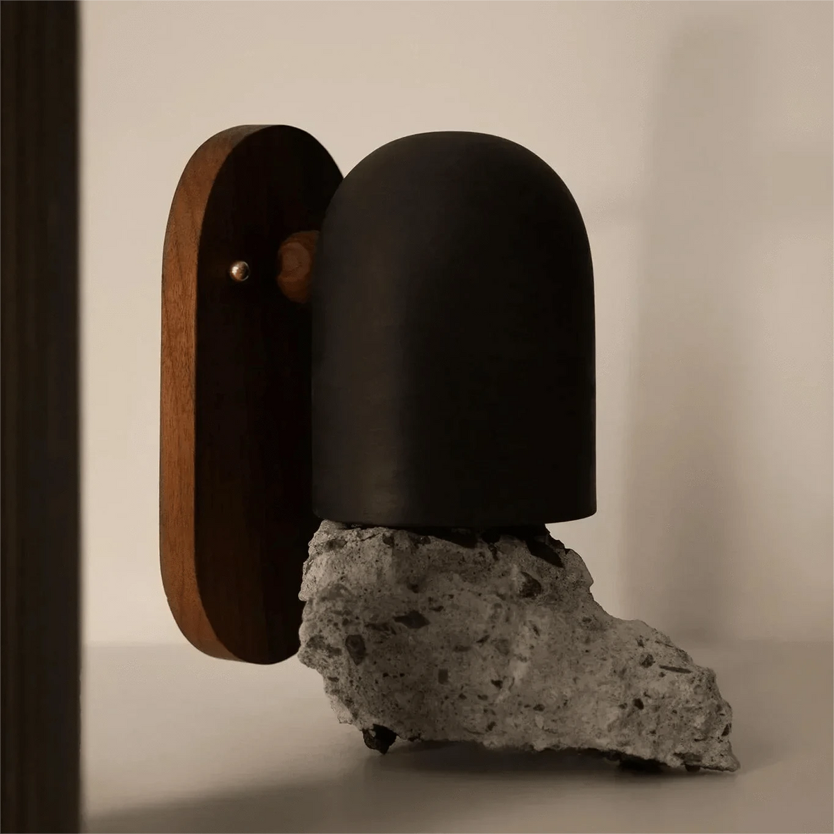 Applique murale nordique rétro en bois naturel | Marco Lucetti