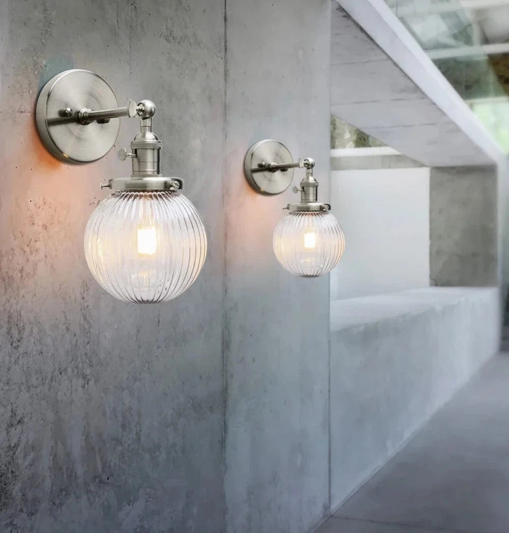 Applique murale Phansthy Vintage Industrielle avec Abat-Jour Rond en Verre | Marco Lucetti