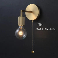 Applique murale post-moderne dorée en verre pour un éclairage domestique sophistiqué. | Marco Lucetti Avec interrupteur