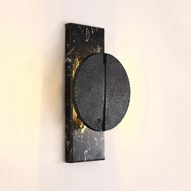 Applique murale postmoderne en marbre noir et gris - Élégance contemporaine | Marco Lucetti