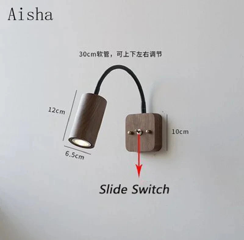 Applique murale rétro en bois de noyer - Design épuré | Marco Lucetti