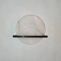 Applique murale ronde en marbre et cuivre naturel pour un intérieur élégant | Marco Lucetti