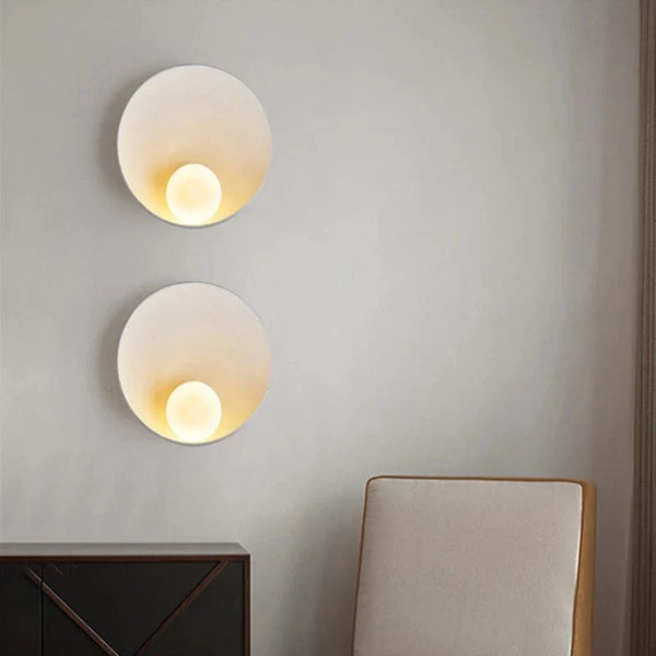 Applique murale ronde en résine pour une décoration maison tendance | Marco Lucetti