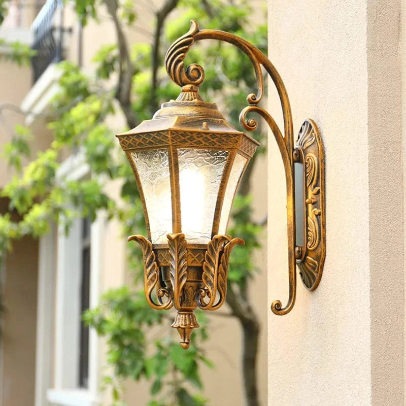Applique Murale Solaire Rétro Europe pour Jardin - Étanche et Antirouille | Marco Lucetti