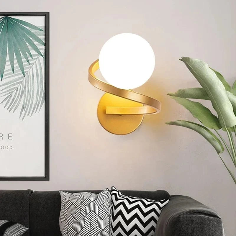 Applique murale spirale moderne en verre et fer | Marco Lucetti