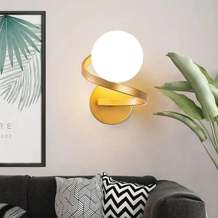 Applique murale spirale moderne en verre et fer | Marco Lucetti