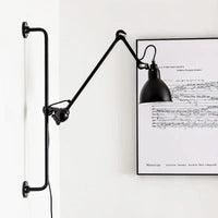 Applique murale vintage américaine avec prise et abat-jour pivotant | Marco Lucetti