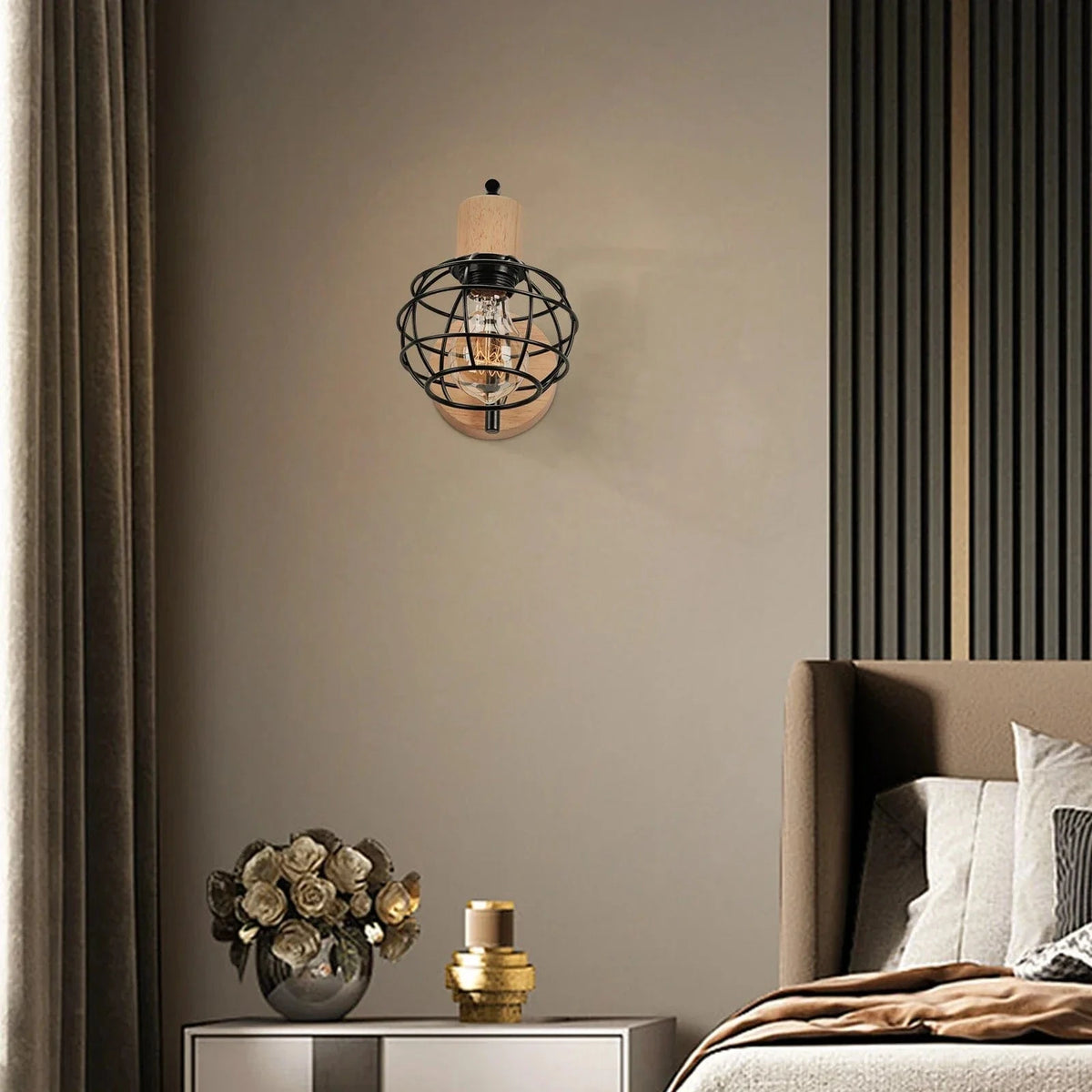 Applique murale Vintage en fer et bois pour éclairage intérieur nordique- Parfait pour chambre, salon, restaurant et bar | Marco Lucetti