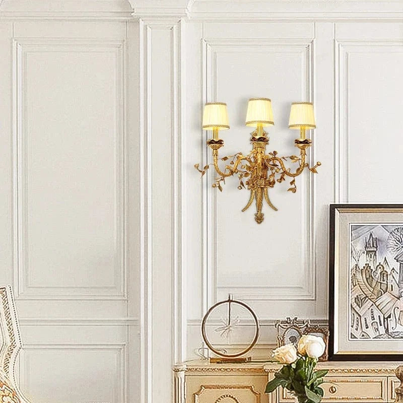 Applique murale vintage en laiton - Édition française pour intérieur médiéval européen | Marco Lucetti