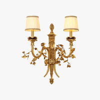 Applique murale vintage en laiton - Édition française pour intérieur médiéval européen | Marco Lucetti