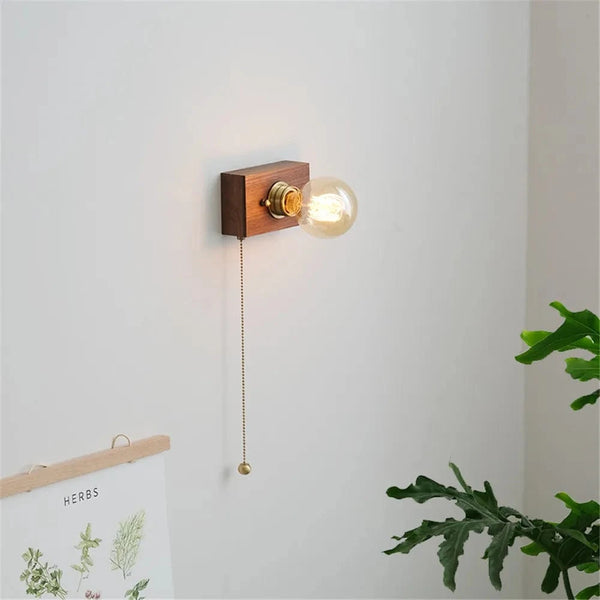 Applique Murale Vintage en Noyer Edison avec Interrupteur à Tirette - Édition Limitée | Marco Lucetti