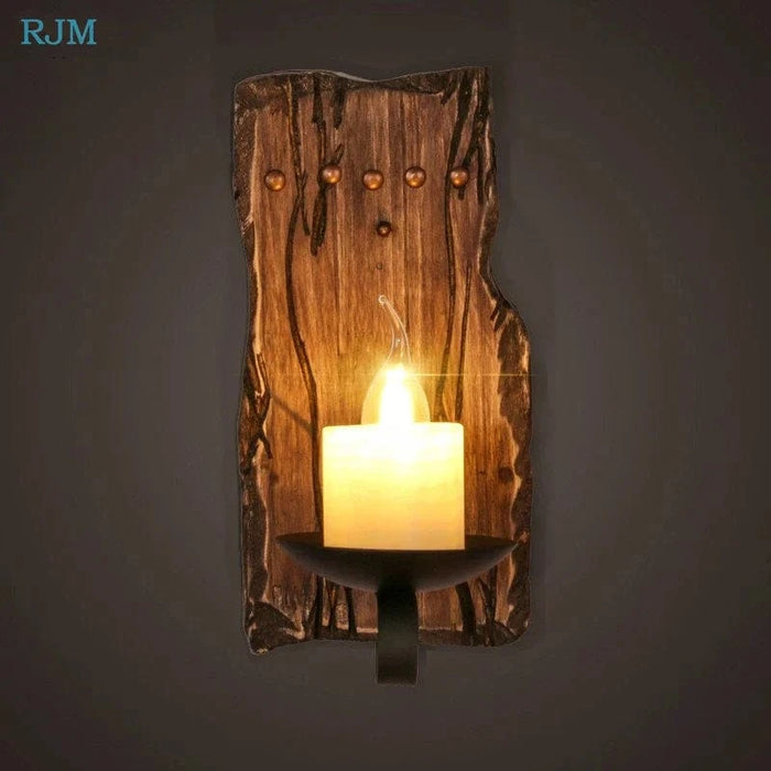 Applique murale vintage en vieux bois et fer pour établissements authentiques | Marco Lucetti Jaune