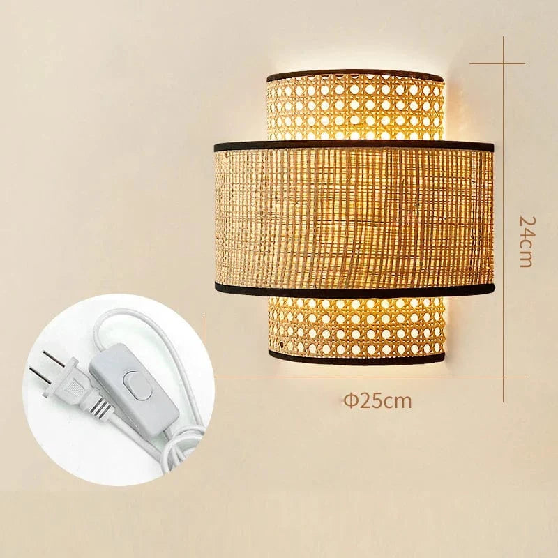 Applique murale Wabi Sabi Vintage en rotin fait main with LED lighting | Marco Lucetti Avec Prise