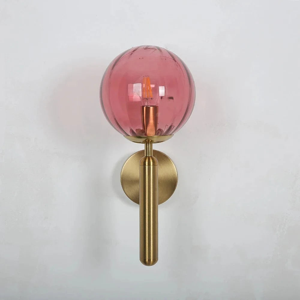 Applique nordique pour chambre moderne : Boule de verre LED pour éclairage mural salle de bain, miroir et escalier | Marco Lucetti
