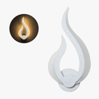 Applique ovale moderne en LED et acrylique | Marco Lucetti