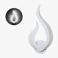 Applique ovale moderne en LED et acrylique | Marco Lucetti