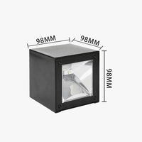 Applique solaire extérieure lumineuse pour jardin, terrasse et couloir - Squa | Marco Lucetti