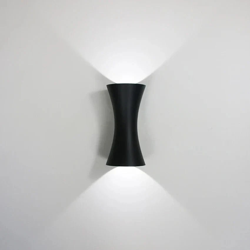 Appliques murales d'extérieur étanches à LED pour une ambiance lumineuse moderne | Marco Lucetti