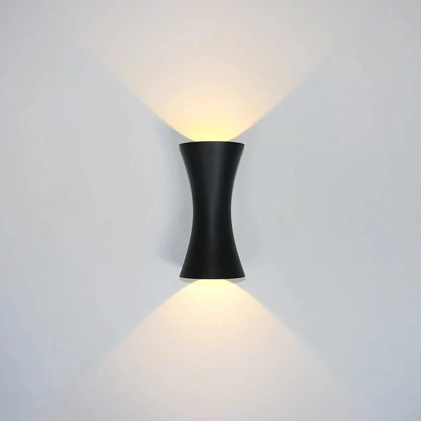 Appliques murales d'extérieur étanches à LED pour une ambiance lumineuse moderne | Marco Lucetti Noir / 4000K