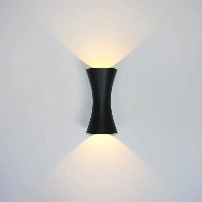 Appliques murales d'extérieur étanches à LED pour une ambiance lumineuse moderne | Marco Lucetti Noir / 4000K