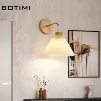 Appliques murales LED nordiques en bois avec abat-jour lumineux | Marco Lucetti