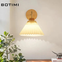 Appliques murales LED nordiques en bois avec abat-jour lumineux | Marco Lucetti