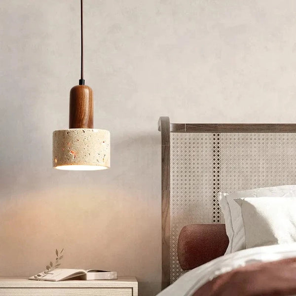 Charme Japonais : Lampe Suspendue en Travertin Jaune Style Wabi-Sabi | Marco Lucetti