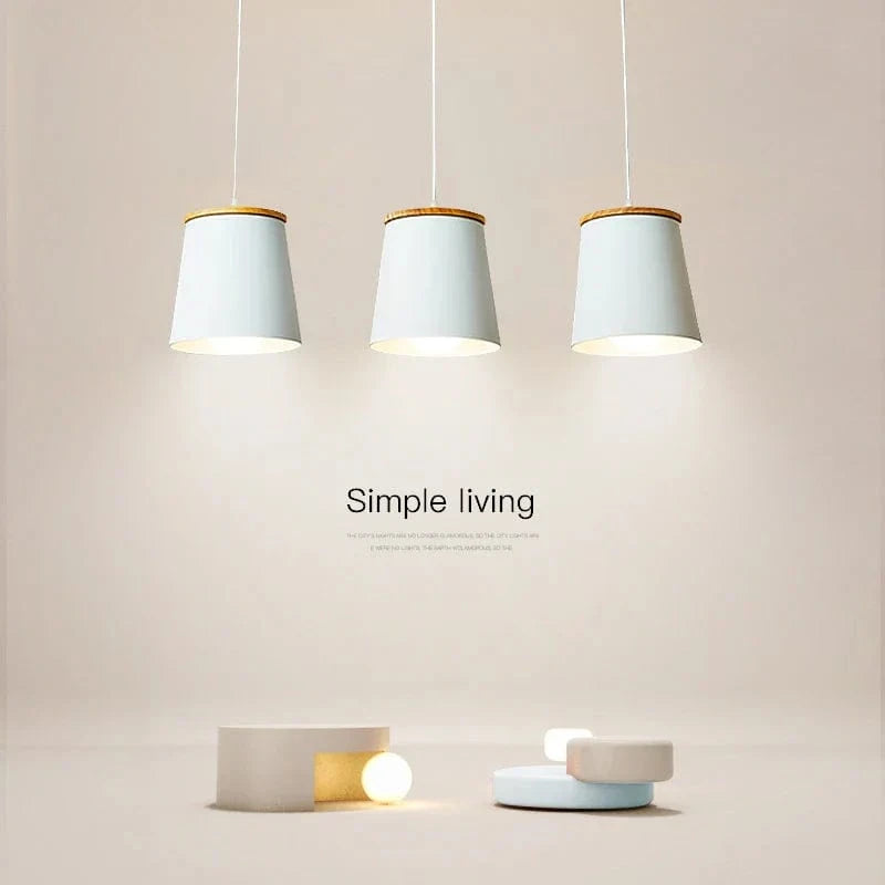 Creative Led - Lampe suspension blanche moderne avec barre en bois et en métal | Marco Lucetti