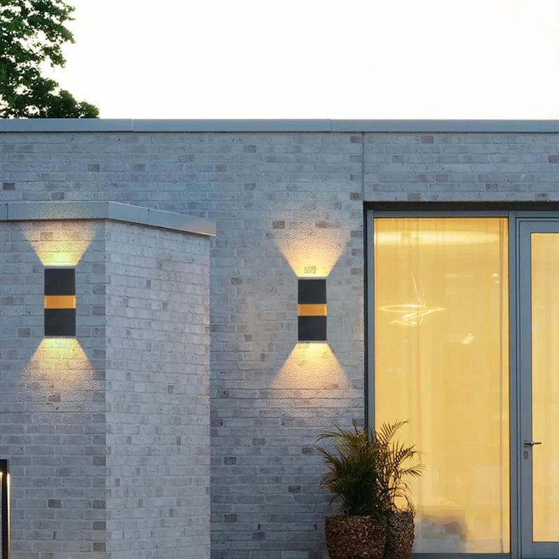 Éclairage extérieur LED - Applique Murale pour Escalier et Entrée | Marco Lucetti