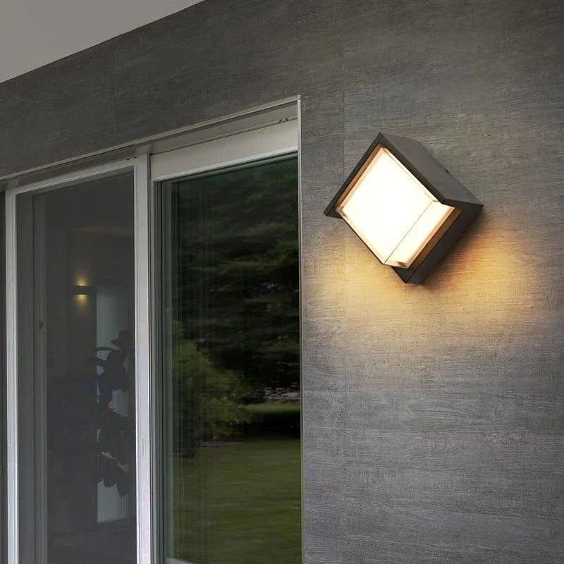 Éclairage mural extérieur moderne en aluminium - Lampe design pour porche, balcon et terrasse | Marco Lucetti